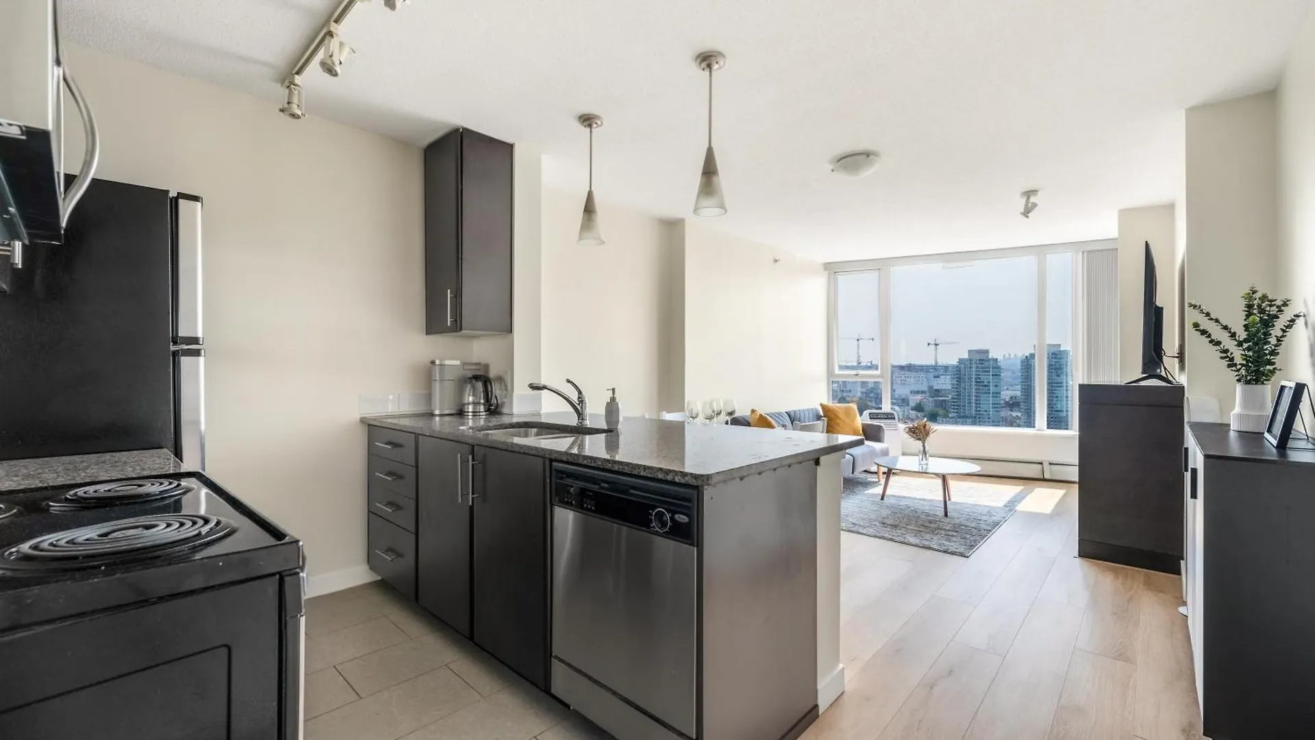 Lovely Condo With Amzaing View Vancouver Apartment