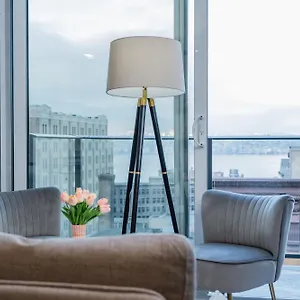 Apartment Downtown Center Silverstone Tower I And Ii Long-term Only Your Second In, Vancouver